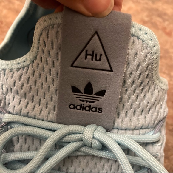 adidas pharrell williams blue
